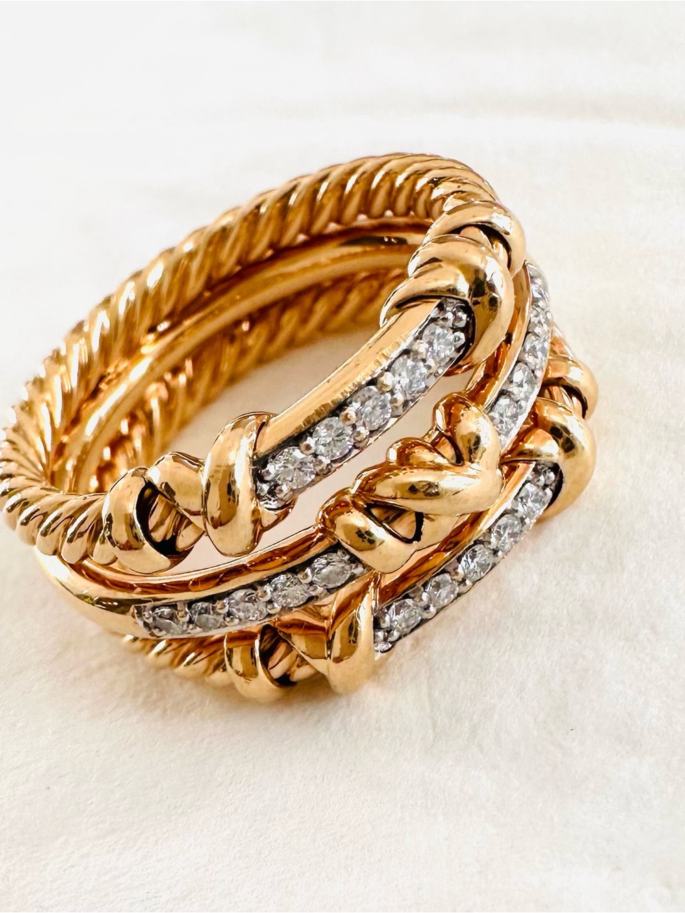 DAVID YURMAN
Petite Helena Three Row Ring in 18k Yellow Gold with Diamonds - Picture 2 of 8